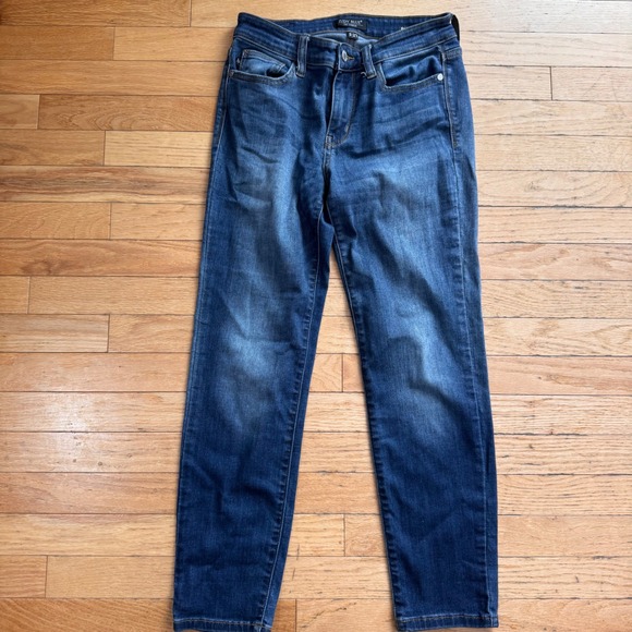 Judy Blue Denim - Judy Blue Relaxed Fit Jeans Medium Wash Stretch Denim Size 5/27